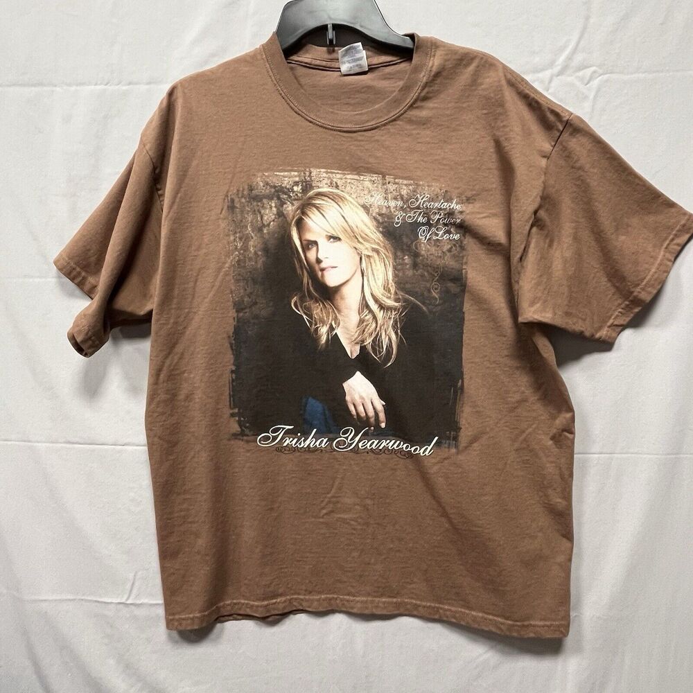 Trisha Yearwood HEAVEN HEARTACHE & THE POWER OF LOVE Concert Tour T Shirt XL